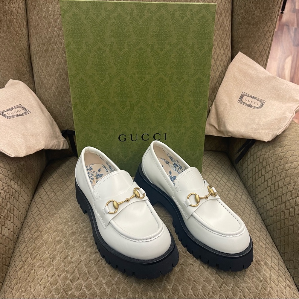 Brand new women’s Gucci loafers